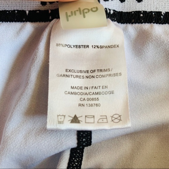 Hyba galaxy print cropped leggings in size sm/md - Picture 9 of 9